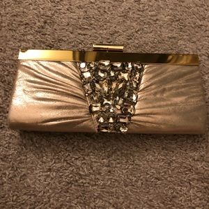 Gold sparkly clutch ✨